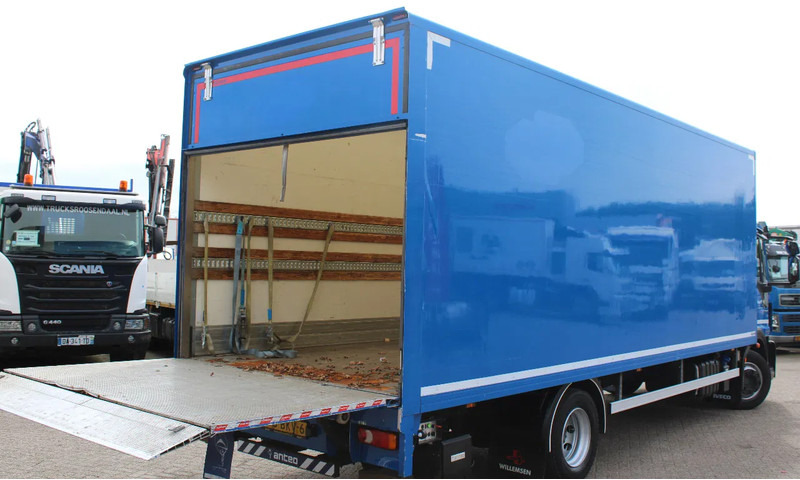 Iveco Eurocargo 120E21 + LIFT + EURO 6 + 2 PIECES IN STOCK - Camión caja cerrada: foto 5 Iveco Eurocargo 120E21 + LIFT + EURO 6 + 2 PIECES IN STOCK - Camión caja cerrada: foto 5