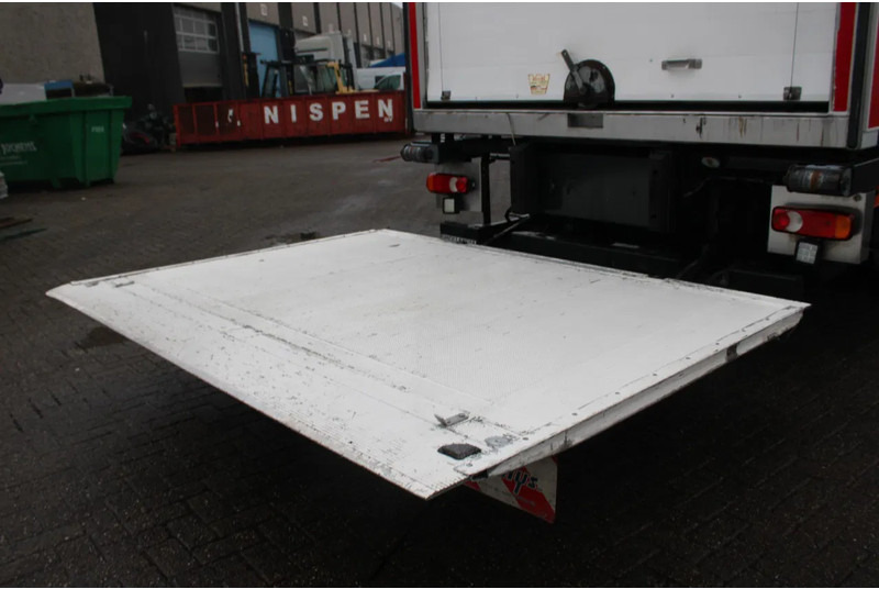 Camión frigorífico Iveco Eurocargo 140e22 + EURO 6 + LOW KM + chereau: foto 19