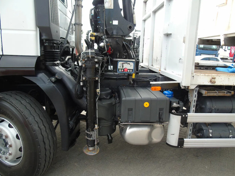 Camión grúa Iveco Eurotrakker 360 EEV + HIAB 144B- 2 + 6X4 + REMOTE + SPRING/BIG AXLE + EURO 5: foto 9