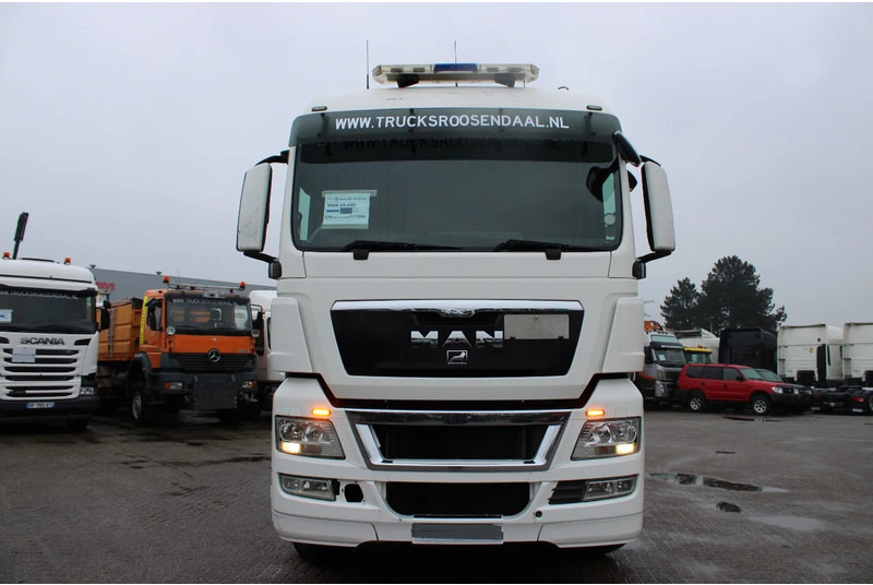 MAN TGX 26.440 + EURO 5 + Right Hand Drive - Camión caja abierta: foto 2 MAN TGX 26.440 + EURO 5 + Right Hand Drive - Camión caja abierta: foto 2