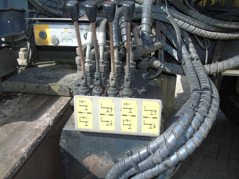 Semirremolque plataforma/ Caja abierta MOL PALFINGER 40001EL - 22 METER LENGTH + REMOTE: foto 15 Semirremolque plataforma/ Caja abierta MOL PALFINGER 40001EL - 22 METER LENGTH + REMOTE: foto 15