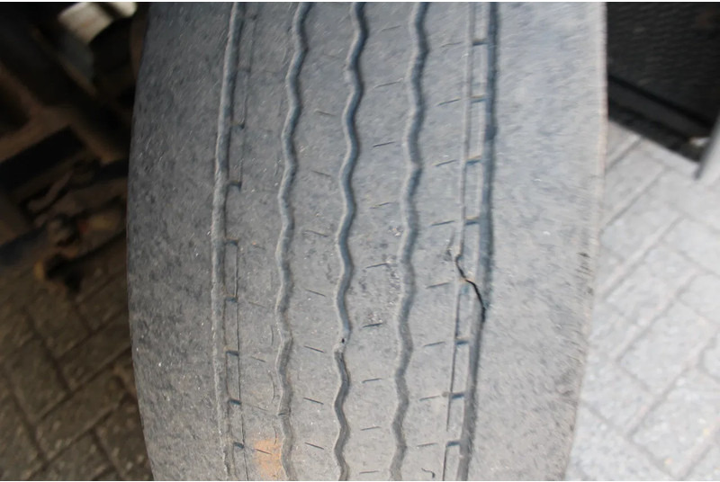 Camión frigorífico Mercedes-Benz Antos 1924 + THERMO KING 1200 + LIFT + EURO 6: foto 17