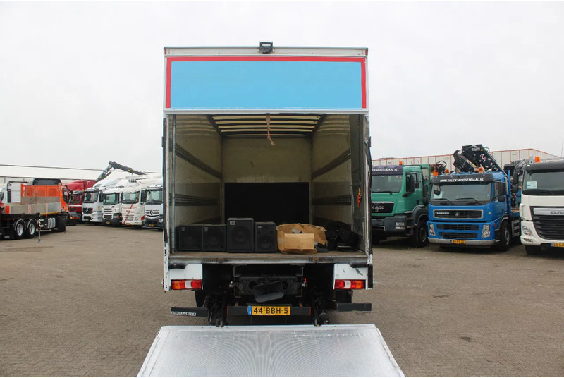 Mercedes-Benz Antos 360 + euro 6 + lift - Camión caja cerrada: foto 4 Mercedes-Benz Antos 360 + euro 6 + lift - Camión caja cerrada: foto 4
