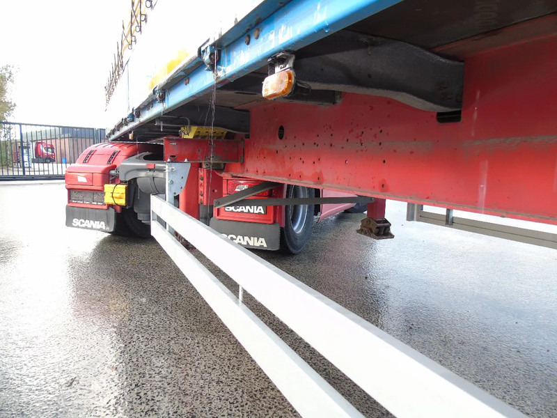 Schmitz Cargobull 3 AXLE SAF + DHOLLANDIA LOADLIFT + SLIDING ROOF - Semirremolque lona: foto 5 Schmitz Cargobull 3 AXLE SAF + DHOLLANDIA LOADLIFT + SLIDING ROOF - Semirremolque lona: foto 5