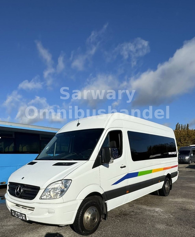 Mercedes-Benz 516 CDI Sprinter*Euro 5* Klima*17 Sitze*Lift*519 - Minibús, Furgoneta de pasajeros: foto 2 Mercedes-Benz 516 CDI Sprinter*Euro 5* Klima*17 Sitze*Lift*519 - Minibús, Furgoneta de pasajeros: foto 2