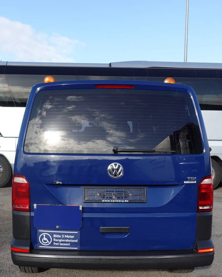 Volkswagen T6 Transporter Kasten-Kombi lang*9Sitze*Klima* - Furgoneta de pasajeros: foto 5 Volkswagen T6 Transporter Kasten-Kombi lang*9Sitze*Klima* - Furgoneta de pasajeros: foto 5