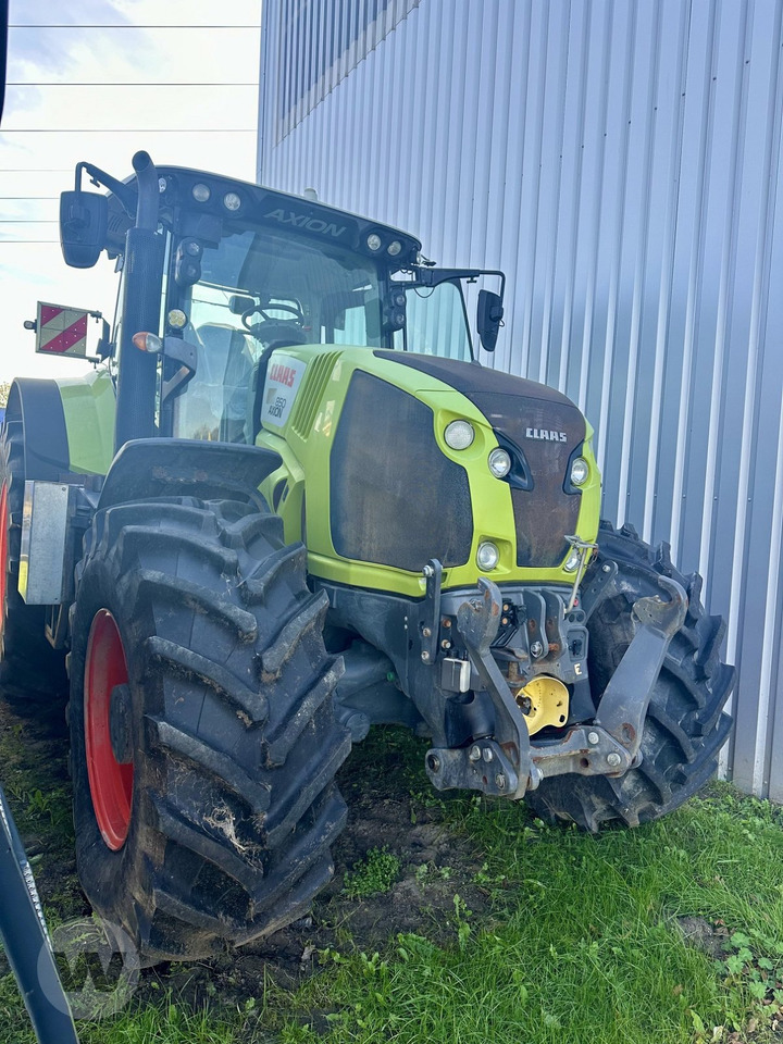 Tractor CLAAS Axion 850: foto 15