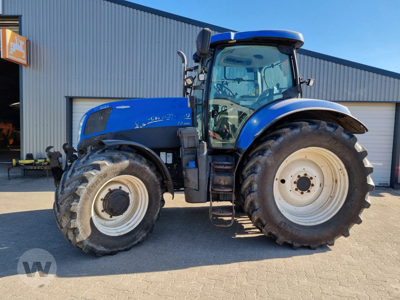 New Holland T 7.200 - Tractor: foto 4 New Holland T 7.200 - Tractor: foto 4