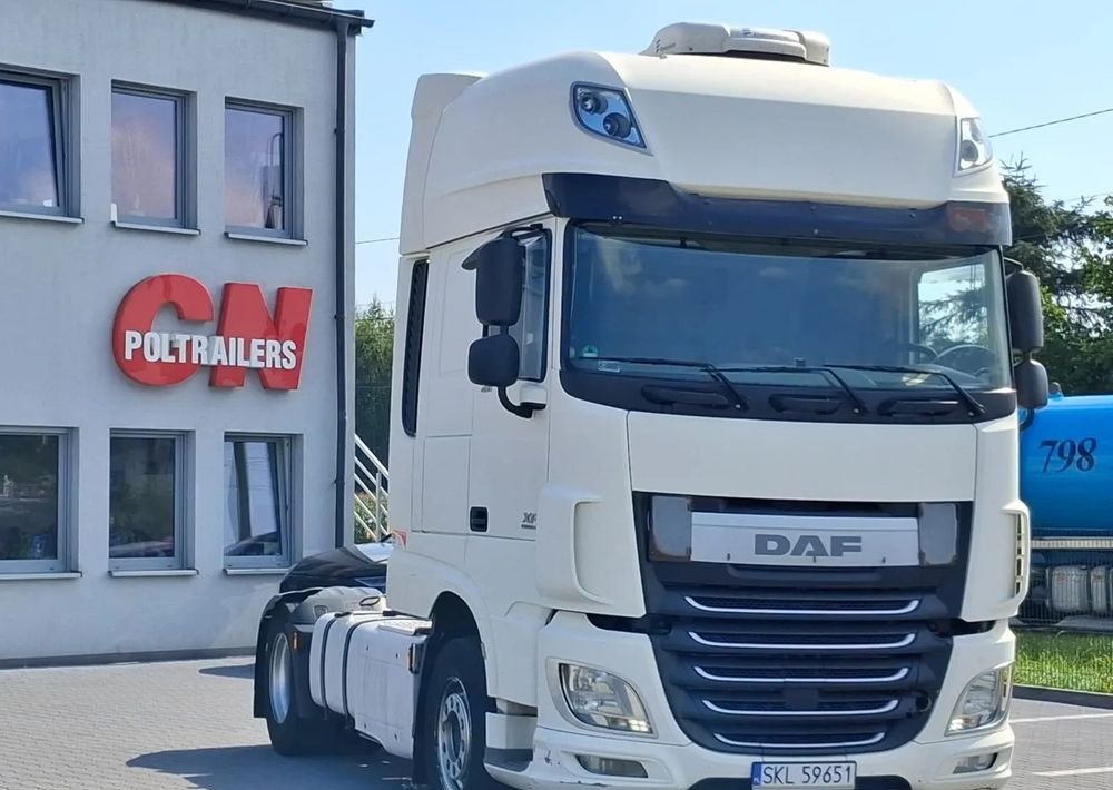 DAF XF 460, FT 4X2, Standard - Cabeza tractora: foto 2 DAF XF 460, FT 4X2, Standard - Cabeza tractora: foto 2