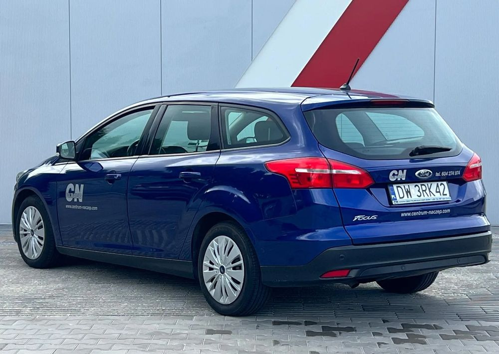 Ford Focus 1.5 TDCi Trend - Coche: foto 4 Ford Focus 1.5 TDCi Trend - Coche: foto 4