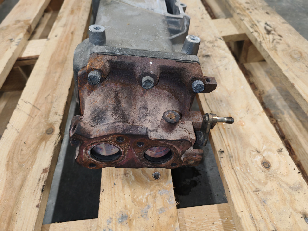 MAN TGS TGX EURO 6 / D2676 / EG RECILCULATION / 51081007304 - Enfriador EGR: foto 3 MAN TGS TGX EURO 6 / D2676 / EG RECILCULATION / 51081007304 - Enfriador EGR: foto 3