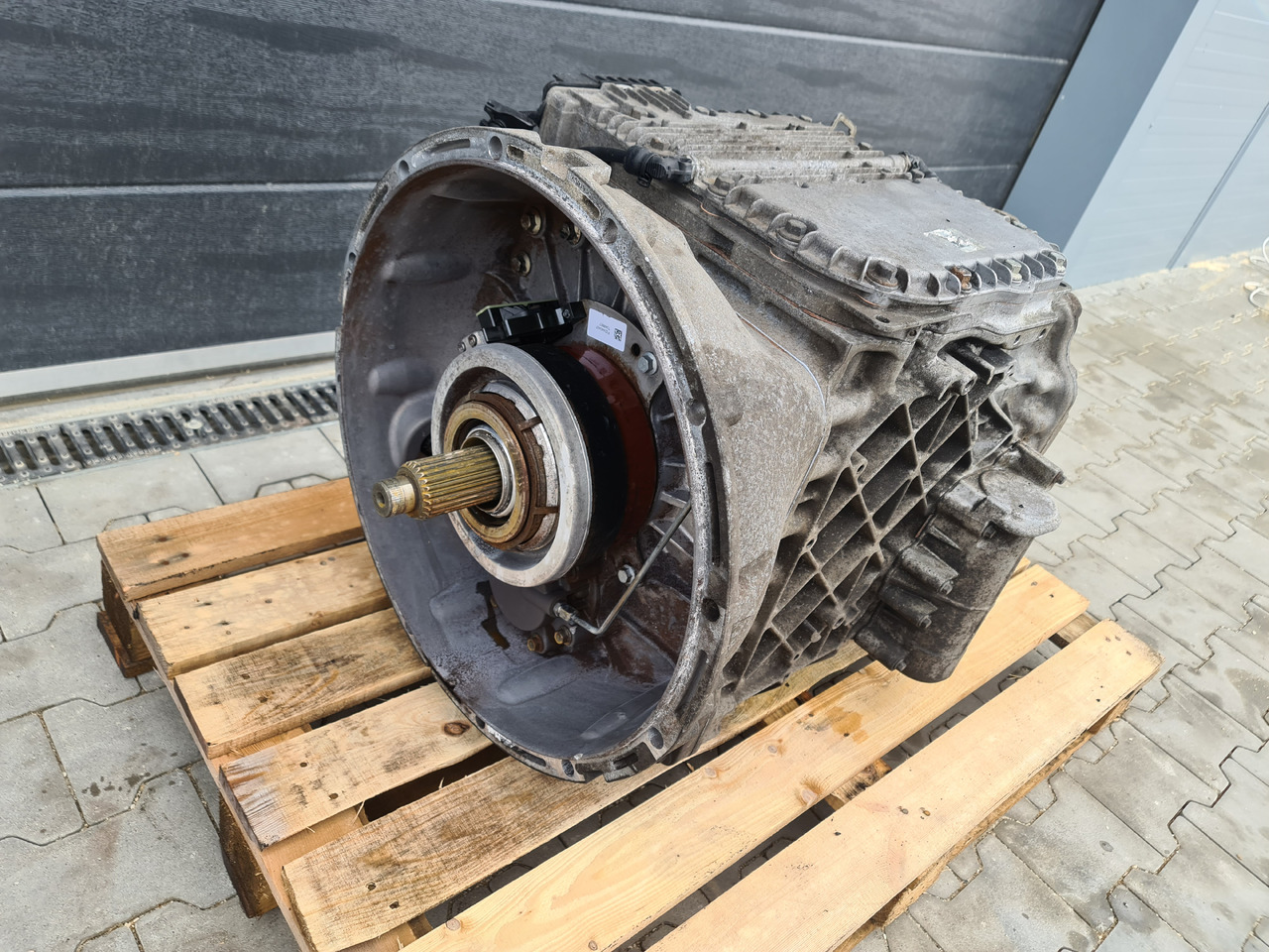 RENAULT VOLVO GEARBOX ISHIFT / AT2412F / WORLDWIDE DELIVERY - Caja de cambios: foto 5 RENAULT VOLVO GEARBOX ISHIFT / AT2412F / WORLDWIDE DELIVERY - Caja de cambios: foto 5