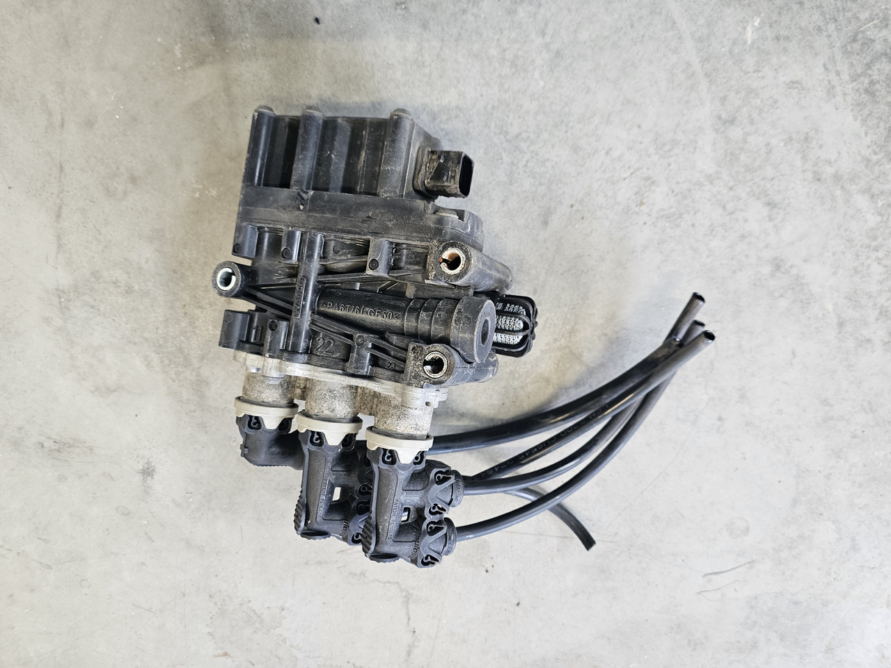 SCANIA S, R, P, G / ECAS CONTROL VALVE / 1889795 - Válvula de freno: foto 3 SCANIA S, R, P, G / ECAS CONTROL VALVE / 1889795 - Válvula de freno: foto 3