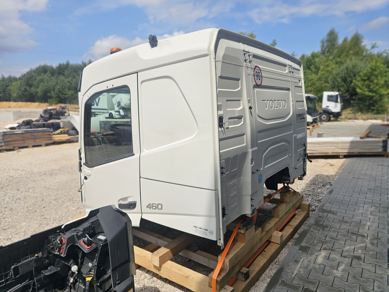 Cabina VOLVO FM5 LOW ROOF / L2 H1 / COMPLETE CAB / 2022: foto 6