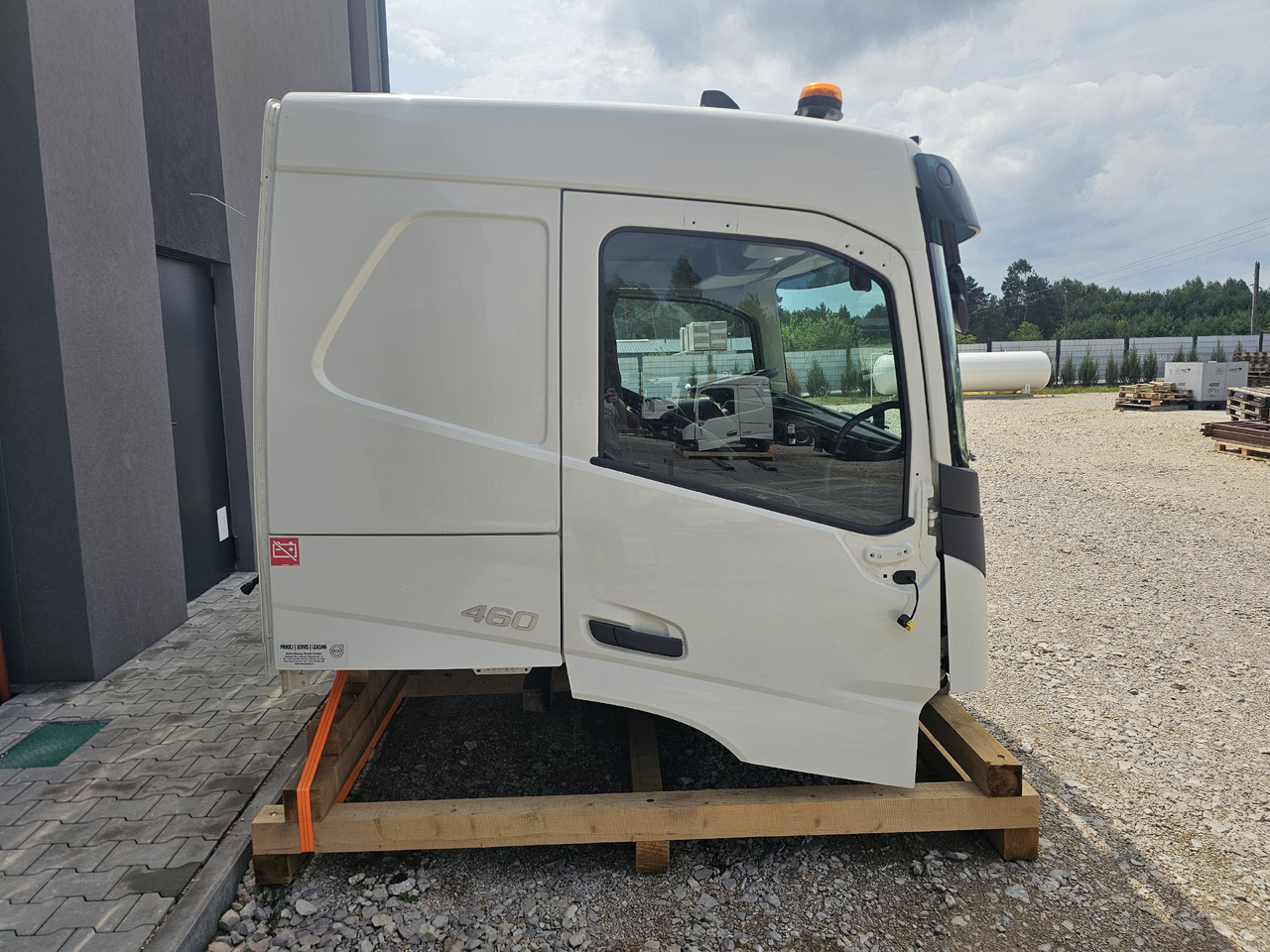 Cabina VOLVO FM5 LOW ROOF / L2 H1 / COMPLETE CAB / 2022: foto 11
