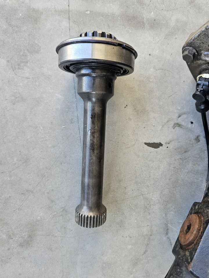 VOLVO HYDRAULIC SET PTO PUMP SHAFT / VOLVO FH FM FH4 FH5 / WORLDWIDE DELIVERY - Hidráulica: foto 3 VOLVO HYDRAULIC SET PTO PUMP SHAFT / VOLVO FH FM FH4 FH5 / WORLDWIDE DELIVERY - Hidráulica: foto 3