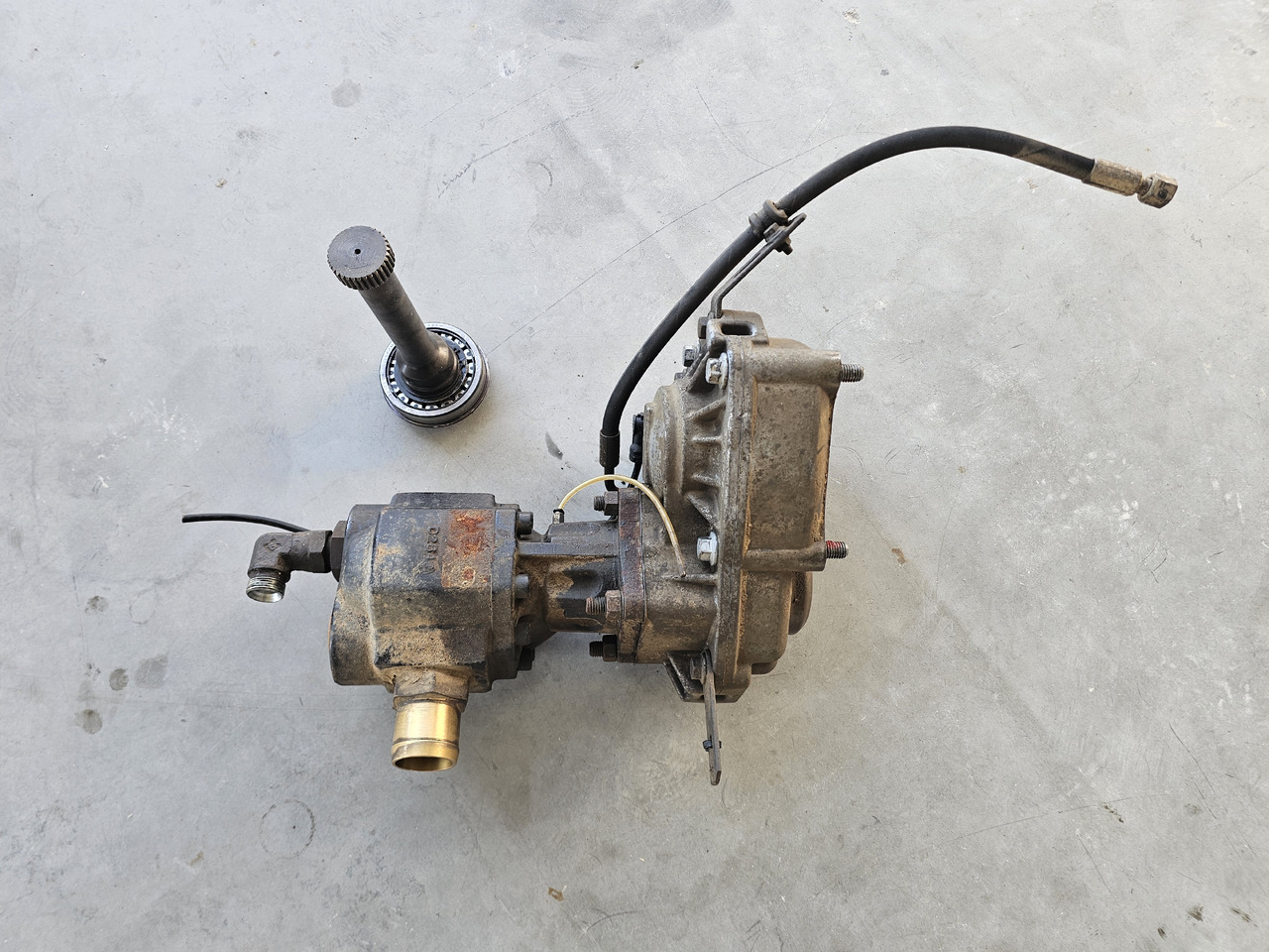 VOLVO HYDRAULIC SET PTO PUMP SHAFT / VOLVO FH FM FH4 FH5 / WORLDWIDE DELIVERY - Hidráulica: foto 1 VOLVO HYDRAULIC SET PTO PUMP SHAFT / VOLVO FH FM FH4 FH5 / WORLDWIDE DELIVERY - Hidráulica: foto 1