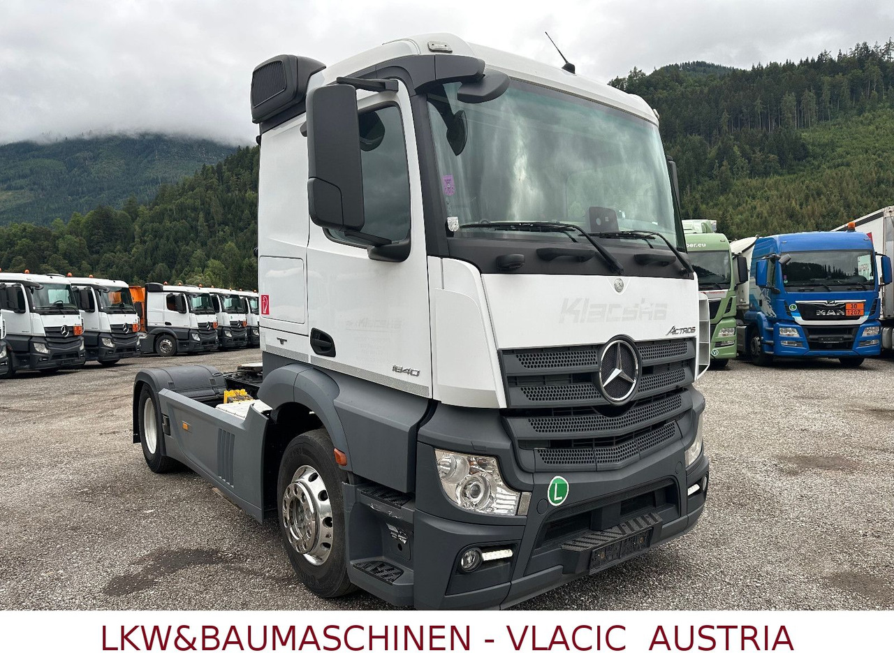 Mercedes-Benz Actros 1840 ADR - Cabeza tractora: foto 2 Mercedes-Benz Actros 1840 ADR - Cabeza tractora: foto 2