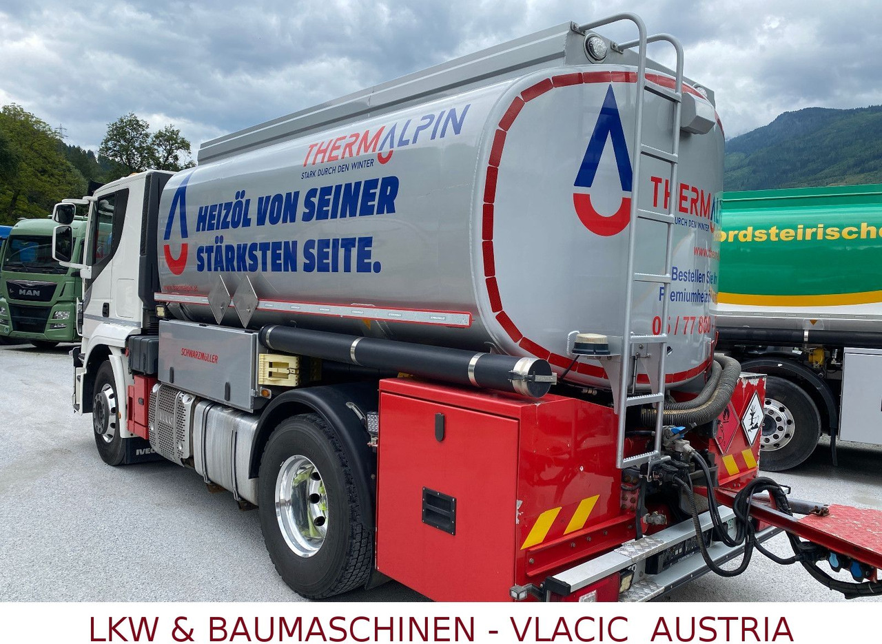 Iveco Stralis 480 Benz/Diesel Schwarzmüller-Kompletzug - Camión cisterna: foto 4 Iveco Stralis 480 Benz/Diesel Schwarzmüller-Kompletzug - Camión cisterna: foto 4