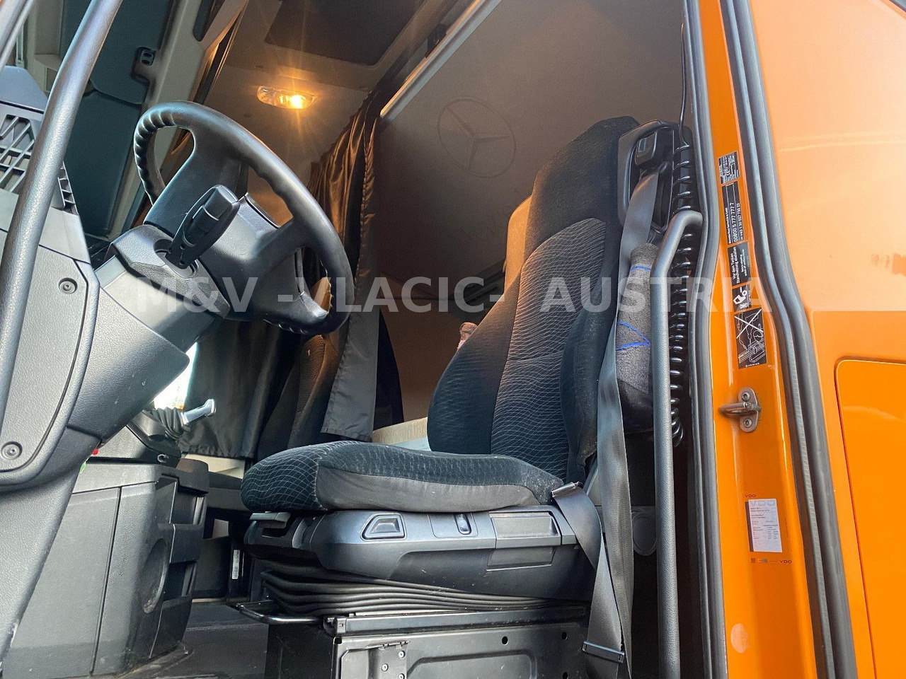 Mercedes-Benz 2542 - Camión portacontenedore/ Intercambiable: foto 3 Mercedes-Benz 2542 - Camión portacontenedore/ Intercambiable: foto 3