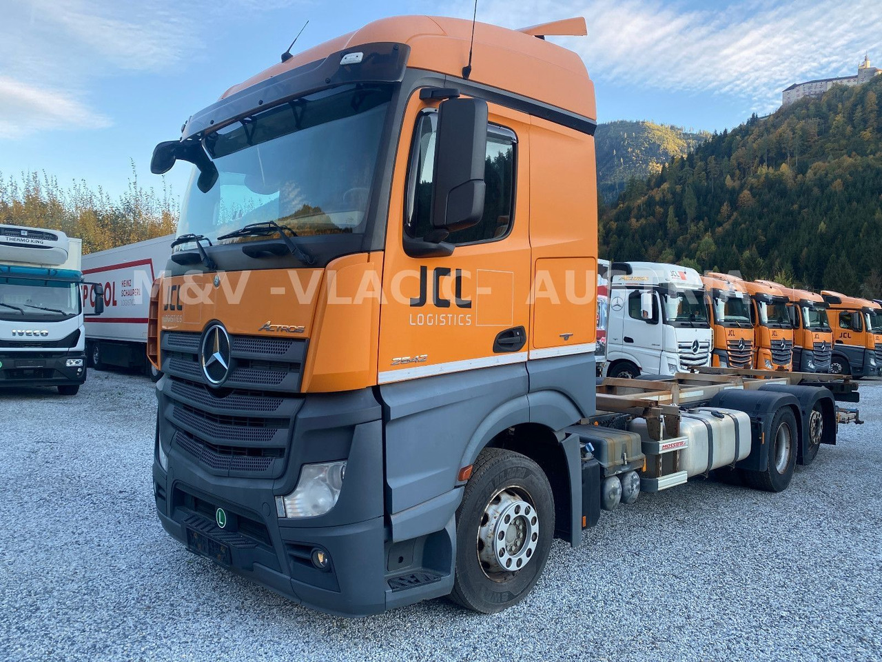Mercedes-Benz 2542 - Camión portacontenedore/ Intercambiable: foto 1 Mercedes-Benz 2542 - Camión portacontenedore/ Intercambiable: foto 1