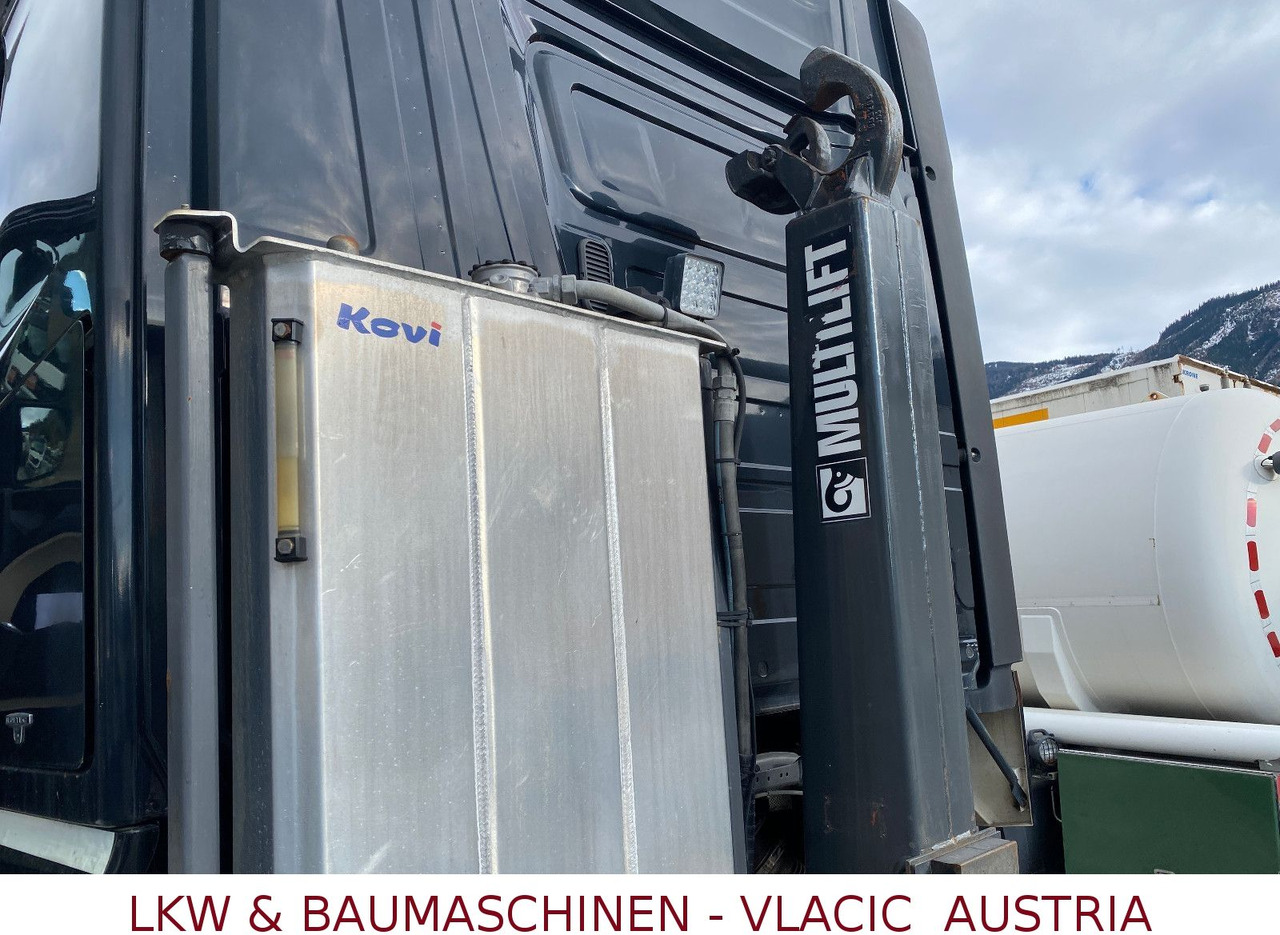 Camión multibasculante Mercedes-Benz 2563: foto 8 Camión multibasculante Mercedes-Benz 2563: foto 8