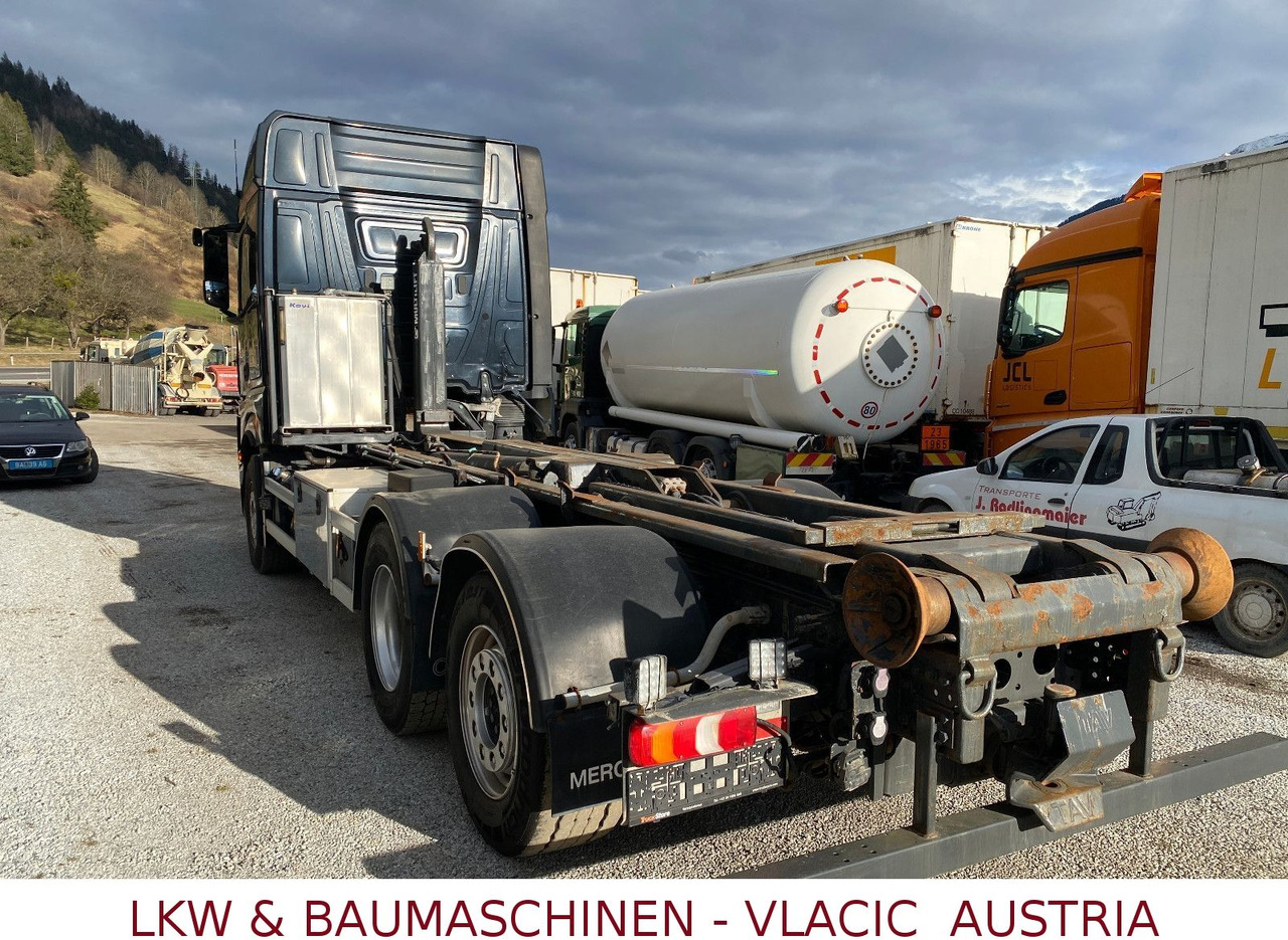 Camión multibasculante Mercedes-Benz 2563: foto 13 Camión multibasculante Mercedes-Benz 2563: foto 13