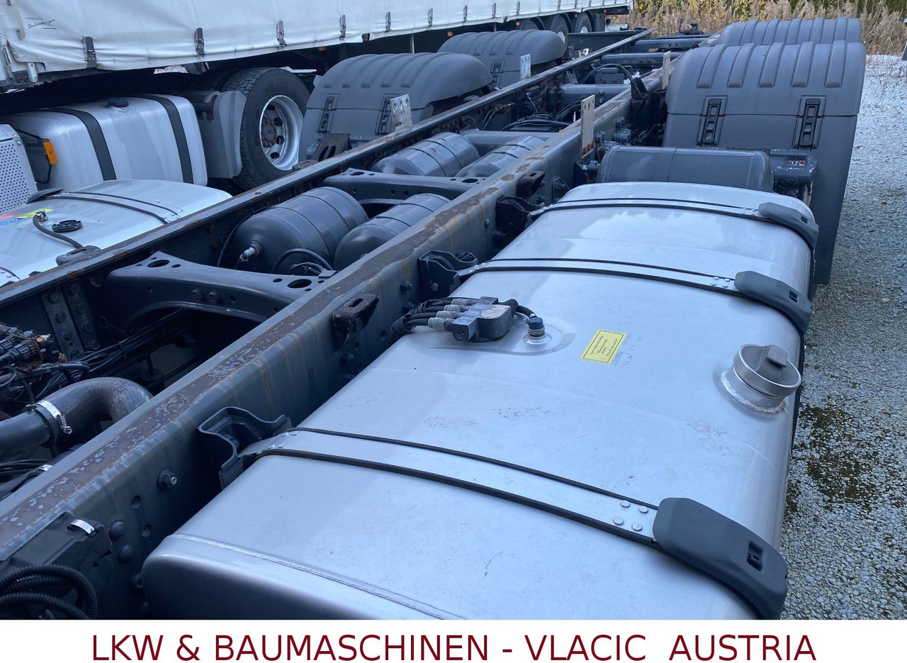 Scania R420 Fahrgestell - Camión chasis: foto 3 Scania R420 Fahrgestell - Camión chasis: foto 3