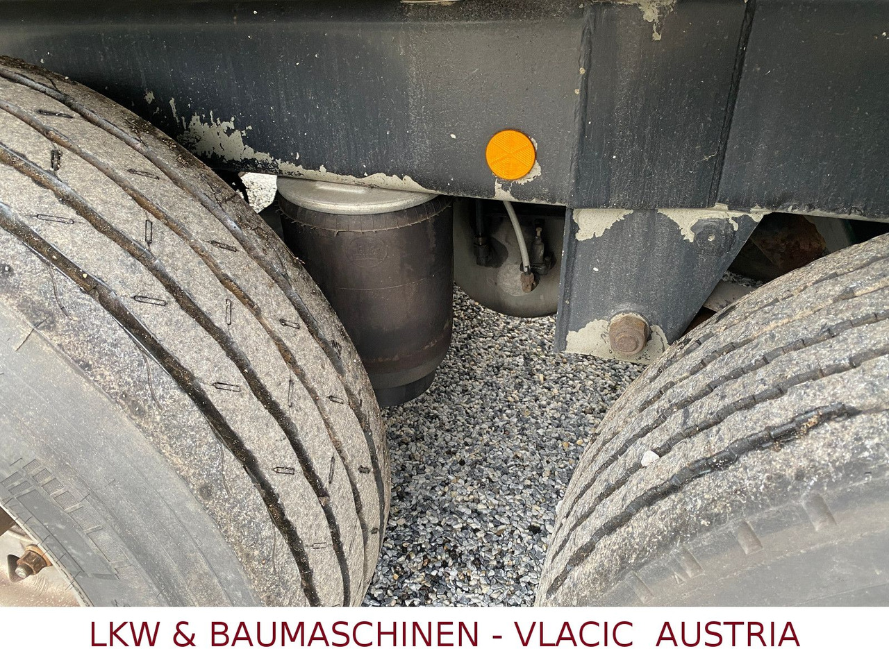 Semirremolque cisterna Schwarzmüller Tank für Öl transport: foto 10