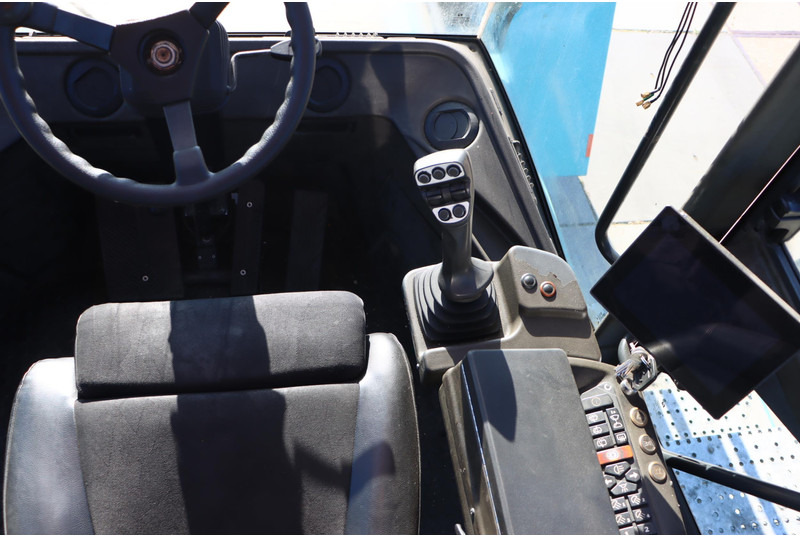 Reach stacker KONECRANES 4531TC5: foto 15