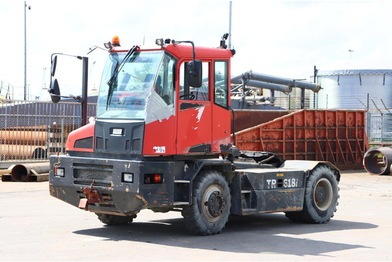 Kalmar TR618iA - Tractor industrial: foto 3 Kalmar TR618iA - Tractor industrial: foto 3