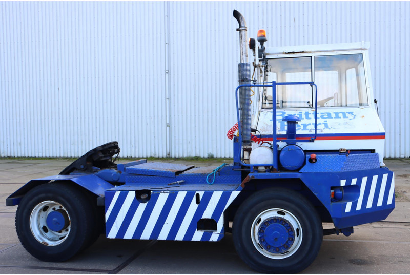 Tractor industrial Terberg TRT89: foto 8