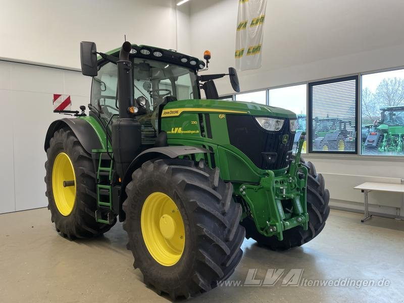 John Deere 6R 230 - Tractor: foto 3 John Deere 6R 230 - Tractor: foto 3