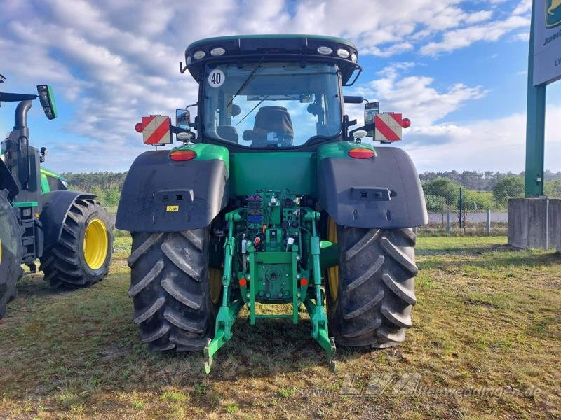 John Deere 7290R E23 PowerShift - Tractor: foto 4 John Deere 7290R E23 PowerShift - Tractor: foto 4