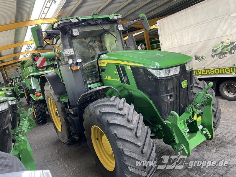 John Deere 7R 310 - Tractor: foto 2 John Deere 7R 310 - Tractor: foto 2
