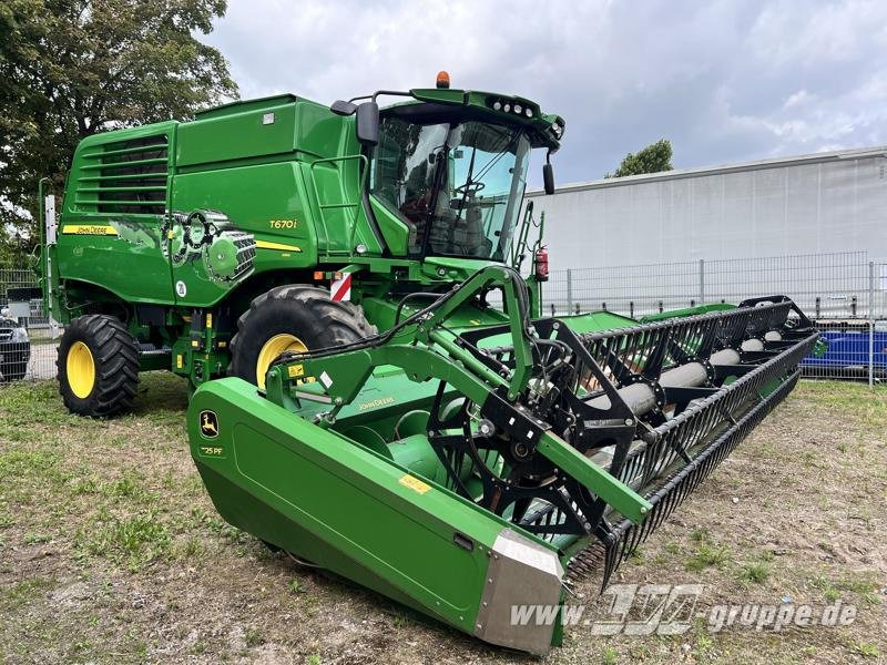 John Deere T670 i - Cosechadora de granos: foto 2 John Deere T670 i - Cosechadora de granos: foto 2