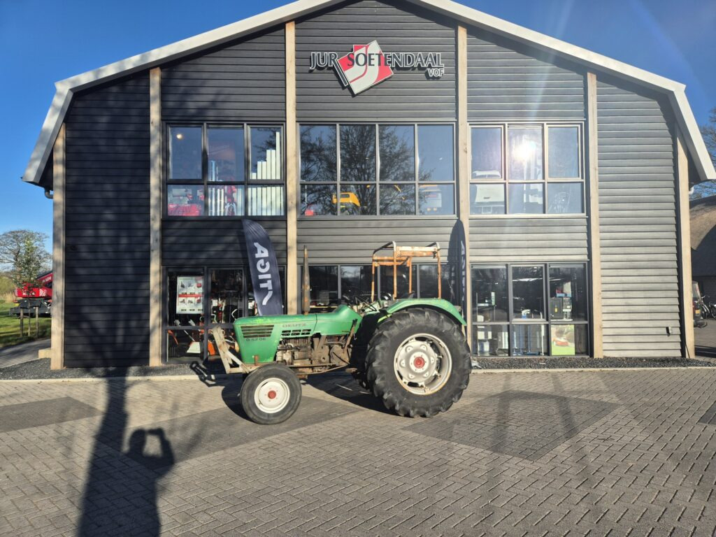 DEUTZ D5206 - Tractor: foto 1 DEUTZ D5206 - Tractor: foto 1