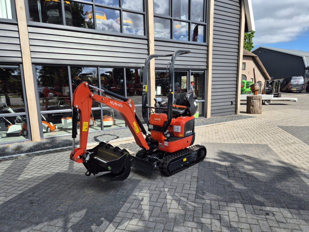 KUBOTA U10-5 - Miniexcavadora: foto 2 KUBOTA U10-5 - Miniexcavadora: foto 2