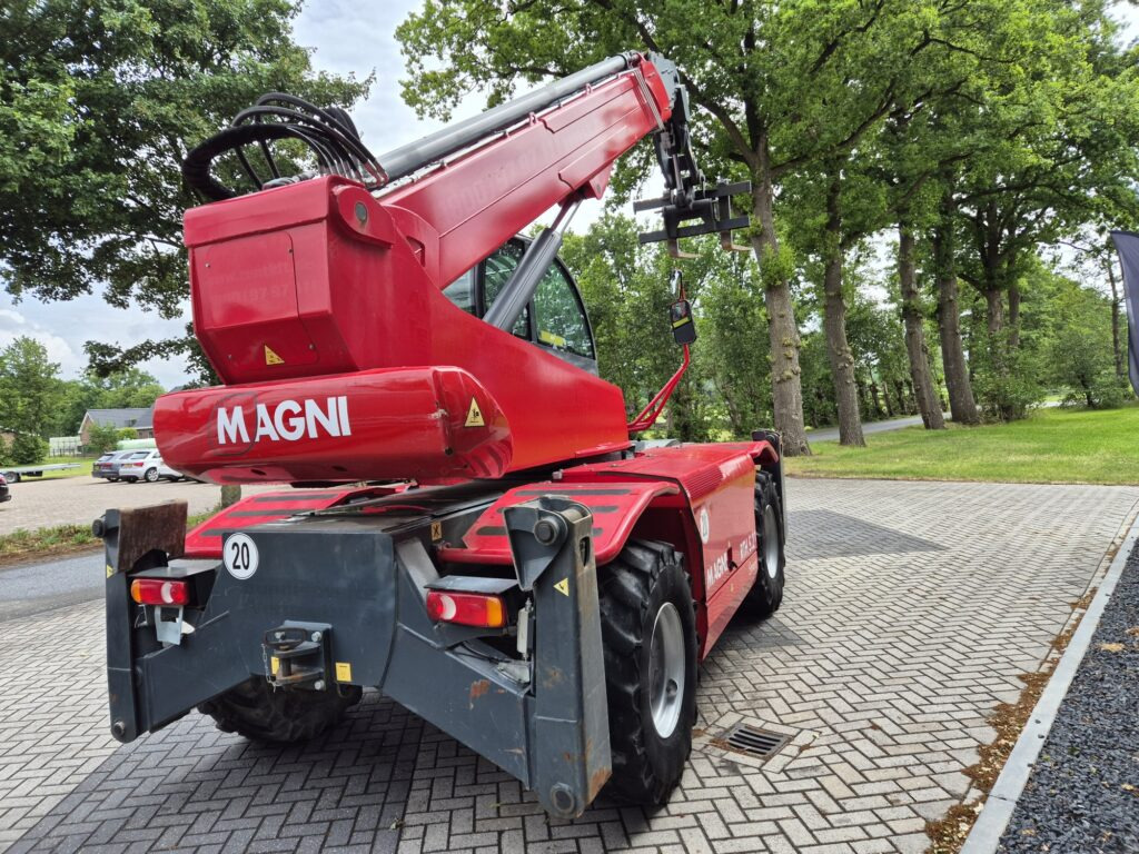 MAGNI RTH 5.21 Smart – D/C - Manipulador telescópico: foto 5 MAGNI RTH 5.21 Smart – D/C - Manipulador telescópico: foto 5