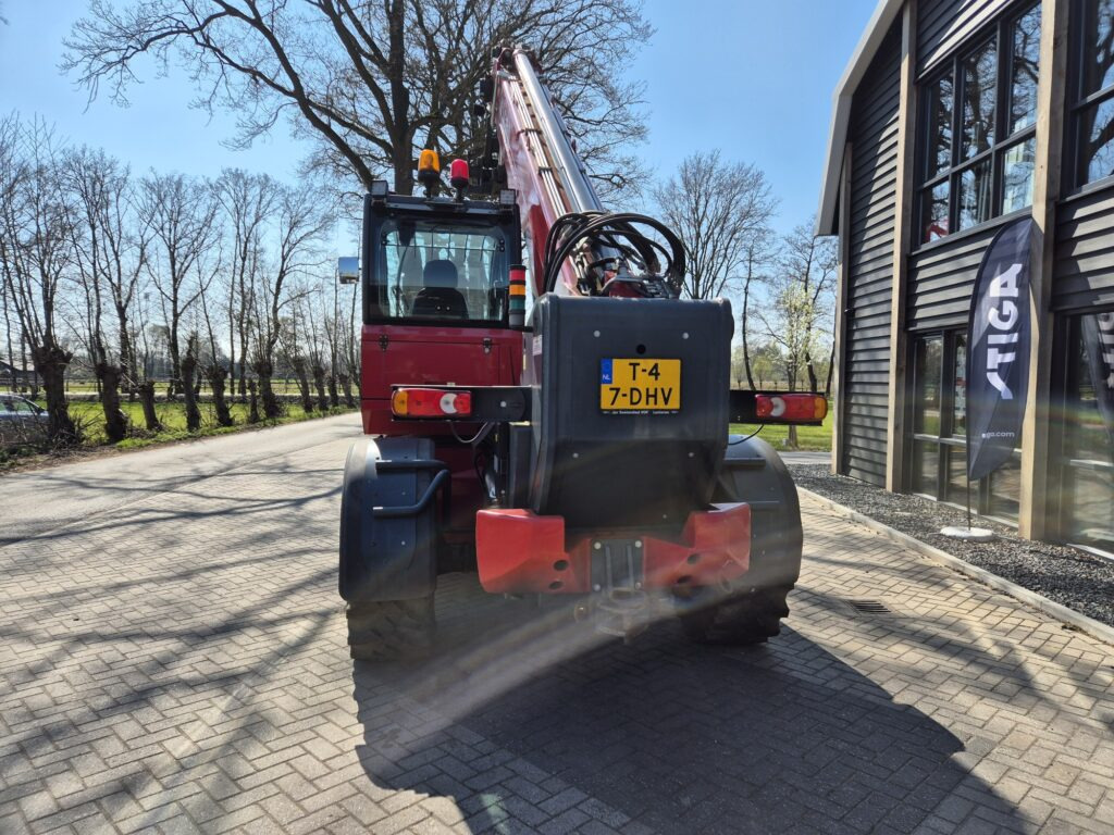 MAGNI TH 6.20 - Manipulador telescópico: foto 4 MAGNI TH 6.20 - Manipulador telescópico: foto 4