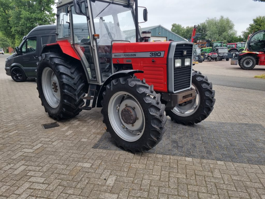 MASSEY FERGUSON 390 - Tractor: foto 5 MASSEY FERGUSON 390 - Tractor: foto 5