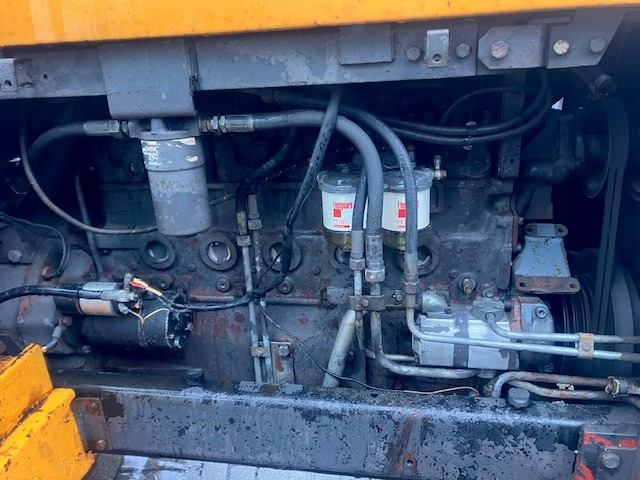 Tractor RENAULT 145.14: foto 12