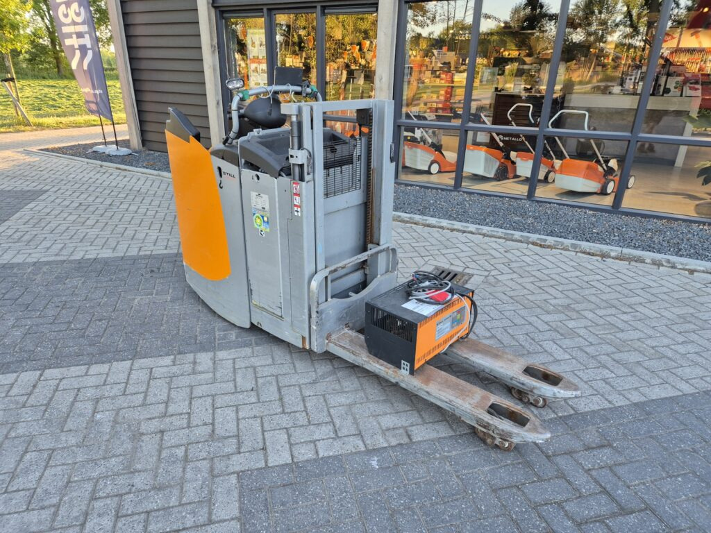 STILL EXD-S20 stacker - Carretilla elevadora eléctrica: foto 3 STILL EXD-S20 stacker - Carretilla elevadora eléctrica: foto 3