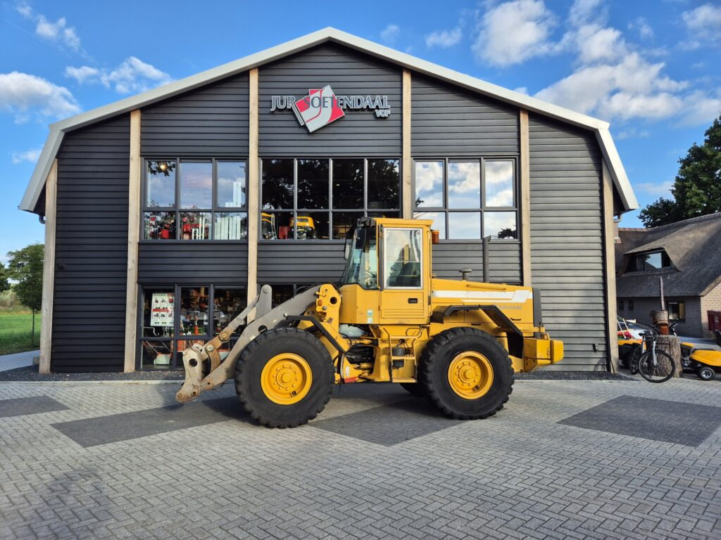 VOLVO L70C - Cargadora de ruedas: foto 1 VOLVO L70C - Cargadora de ruedas: foto 1
