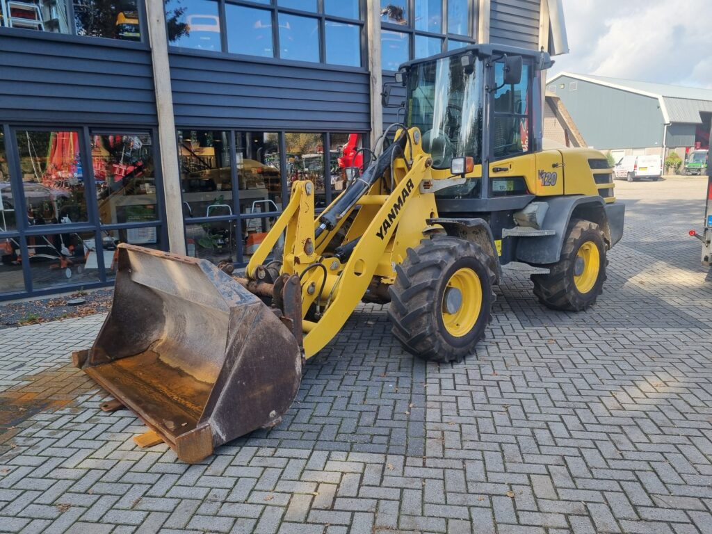 YANMAR V120 - Cargadora de ruedas: foto 1 YANMAR V120 - Cargadora de ruedas: foto 1