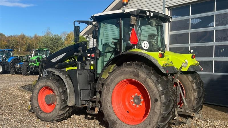 Claas ARION 650 CIS+ Focus med frontlift og frontlæsser - Tractor: foto 3 Claas ARION 650 CIS+ Focus med frontlift og frontlæsser - Tractor: foto 3
