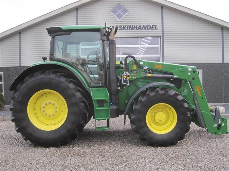 Hauer Frontlæsser til en god pris. Den stærke XB Bionic - Cargador frontal para tractor: foto 3 Hauer Frontlæsser til en god pris. Den stærke XB Bionic - Cargador frontal para tractor: foto 3