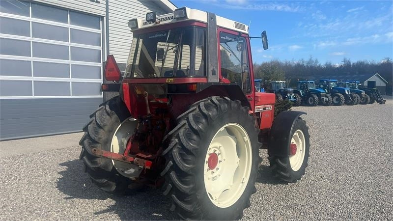 Tractor IH 856XL Med gode dæk: foto 10