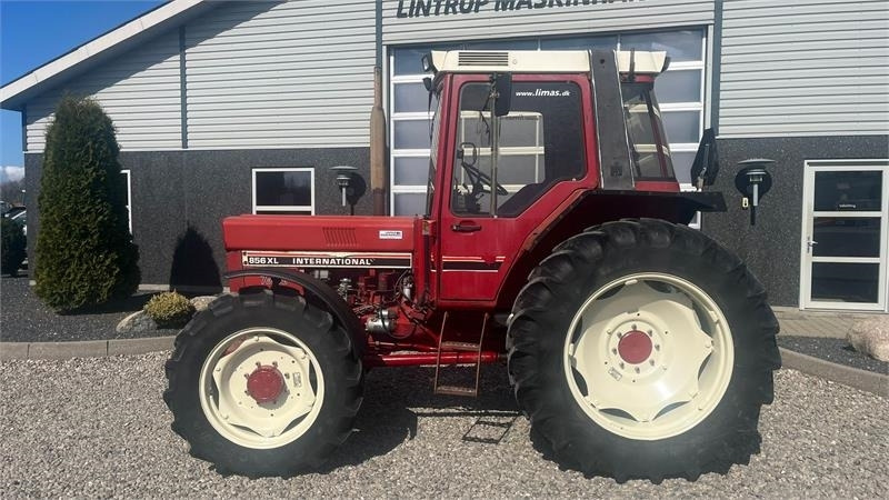 Tractor IH 856XL Med gode dæk: foto 8