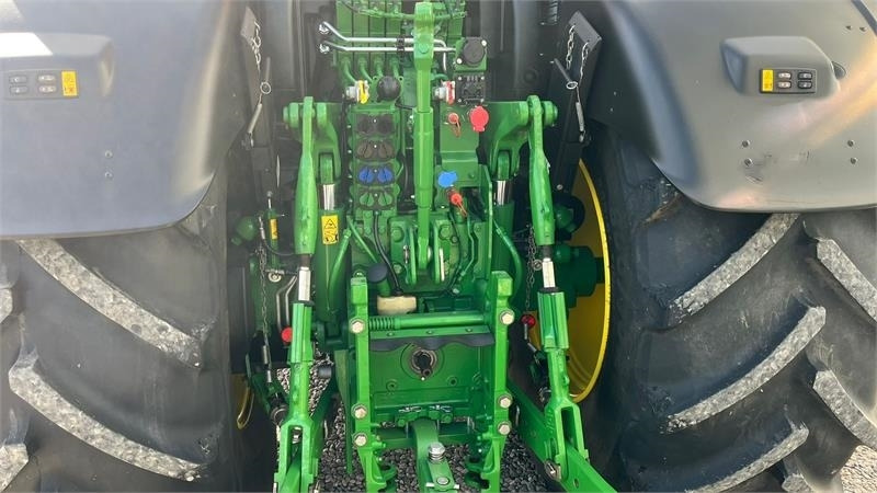 John Deere 6195R Ultimate Edition, CommandPro, Meget velholdt - Tractor: foto 5 John Deere 6195R Ultimate Edition, CommandPro, Meget velholdt - Tractor: foto 5